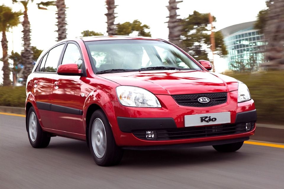 NSW driver rings in new year with booze and coke-fuelled high-speed chase in a Kia Rio