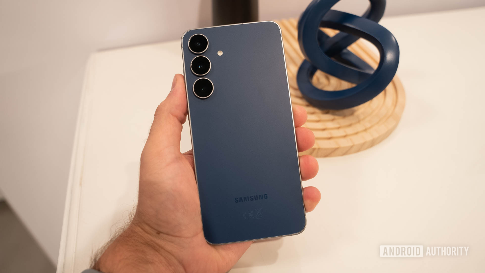 One UI 8.5 brings new security feature to S25 FE before S25 Ultra
